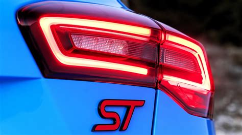 Hot Hatch - 2024 Ford Focus ST by Ford Performance - Ford …