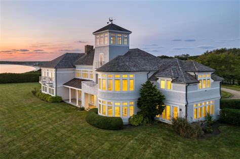 Hot Property: A 9-acre estate in West Hyannisport