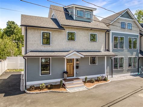 Hot Property: Options abound in posh Newtonville digs