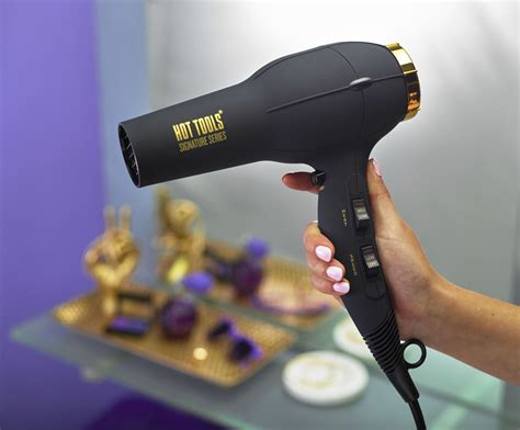 Hot Tools Turbo Ionic Salon Dryer - Black/Gold