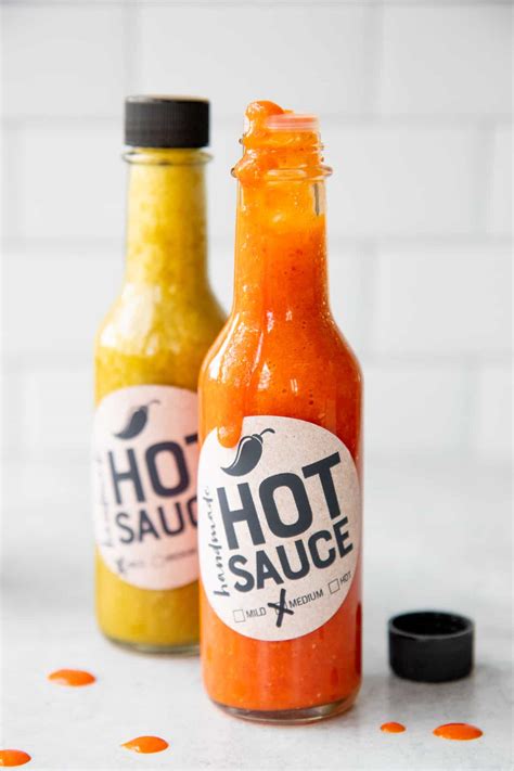 Hot cause. 3. The Hot Sauce Scoville Scale lists numerous hot sauces sorted by their pungency and their amount of capsaicin in Scoville Heat Units (SHU). A hot sauce, also known as chili pepper sauce is a spicy seasoning sauce made from chili peppers and other ingredients such as various fruit and vegetables, vinegar and … 