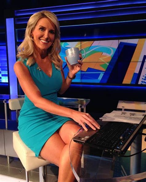 Hot legs on fox news. Melissa Wilson of Fox 26 News giving a good leg show 