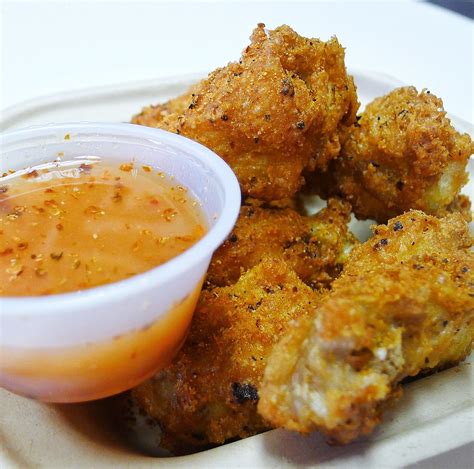 Hot sauce and panko. Things To Know About Hot sauce and panko. 