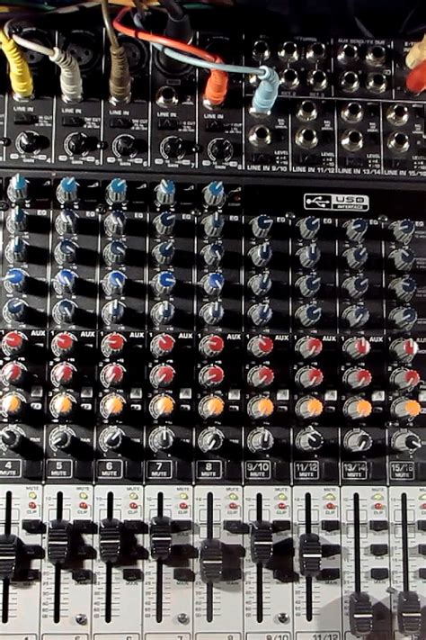 Hot to use Behringer XENYX X2222USB for free key 