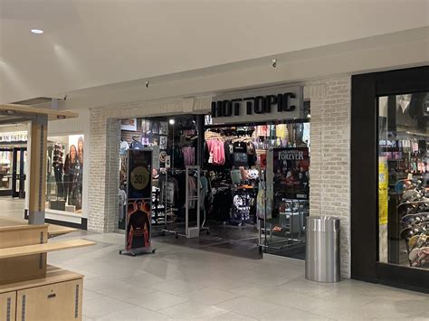 Hot topic fairbanks ak. Location: Fairbanks, Alaska, 32 College Road, Fairbanks, Alaska - AK 99701. Black Friday and holiday hours. Look at selection of great stores located in Midtown plaza and read reviews from customers and write your own review about your visit at the mall. Don't miss rate the mall. Phone: 907-456-3900. Number of stores in Bentley Mall: 27. 