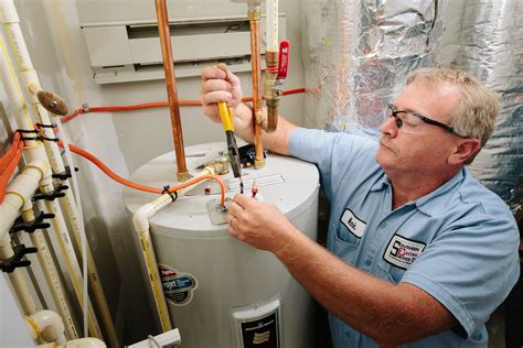 Hot water heater install. Use a 5-gallon expansion tank for 100 gallons of water heaters. Read the manufacturer’s guidelines to ensure you are getting the expansion tank of the right size for your system. 