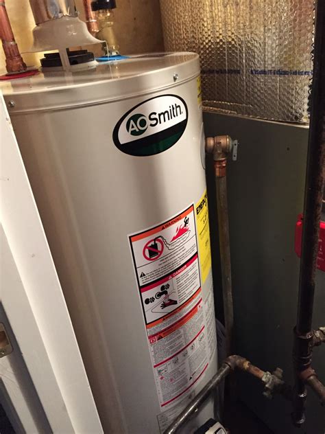 Hot water tank replacement. Call us at 1-800-642-4419 for fast, reliable plumbing services! Find your local Horizon today! We offer 24-hour water heater repair and installationservices. Our technicians carries over 30 years of experience in the plumbing industry. Call Today! 