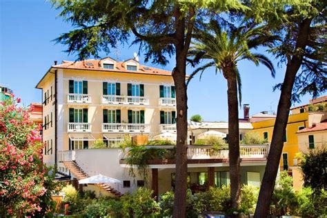 Hotel Lamberti, Alassio – Updated 2024 Prices - Booking.com