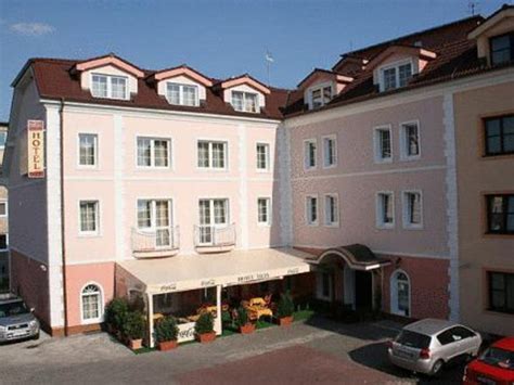 Hotel Tilia, Pezinok – Prezzi aggiornati per il 2024 - Booking.com