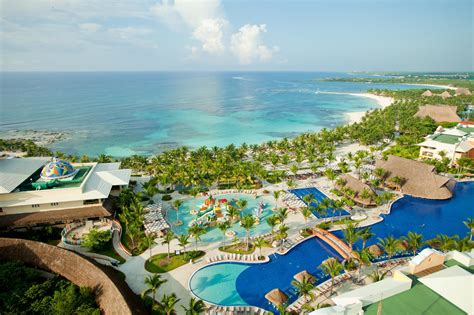 Hotel and Resorts Offer in Mexico Barcelo.com