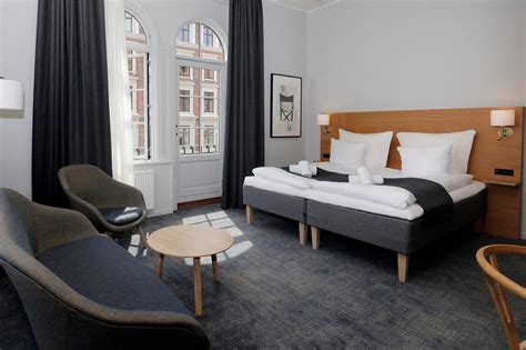 Hotel bethel sømandshjem. Looking to save on your next Expedia hotel booking? Check out our top tips! From booking early to choosing the right hotels, we’ve got you covered. With so many great deals to be h... 