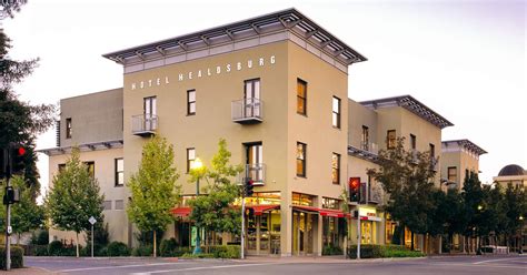 Hotel healdsburg sonoma. A Foodie Paradise. The small town of Healdsburg is centrally located in Northern Sonoma County just 20 minutes north of Santa Rosa. Over the past few years, Healdsburg has … 