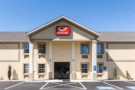 Hotel near Hershey Park - Econo Lodge Harrisburg – Southwest of Hershey …