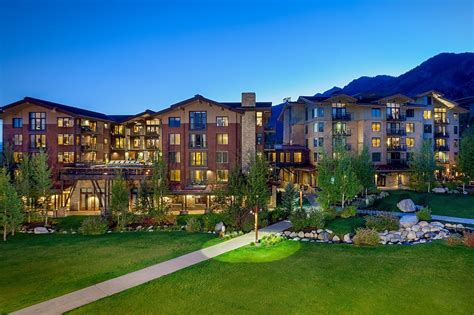 Hotel terra jackson hole. Spa Coordinator at Slopeside Luxury Hotel. Hotel Terra & Teton Mountain Lodge, a Noble House... Jackson Hole, WY 83001. From $18 an hour. You will greet our guests for their memorable experience, manage the flow of the shift … 