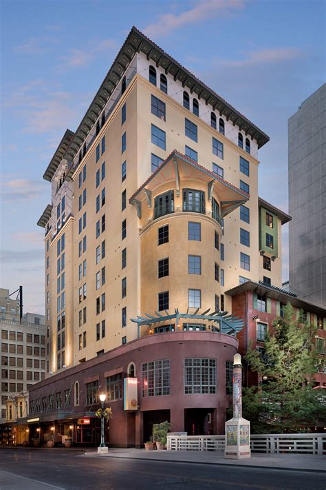 Hotel valencia riverwalk. View deals for Hotel Valencia Riverwalk, including fully refundable rates with free cancellation. Guests praise the comfy beds. San Antonio River is minutes away. WiFi is free, and this hotel also features a spa and a restaurant. 