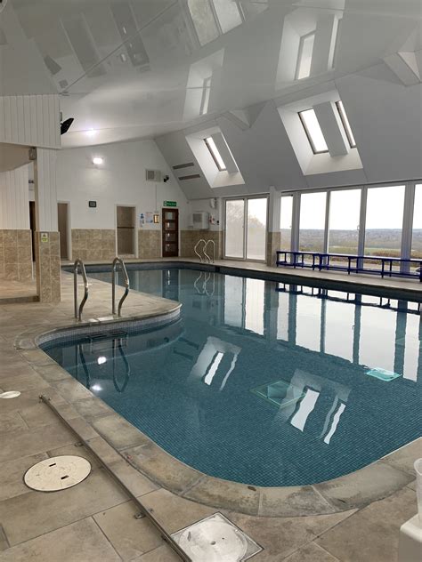 Hotels In Horsham with Swimming Pool - goibibo.com