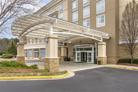 Hotels in duluth ga near gas south arena. The Westin Atlanta Gwinnett, a new hotel located on the campus of the Gas South District near Duluth, Georgia, last week celebrated its official topping off. A significant milestone, the 11-story ... 