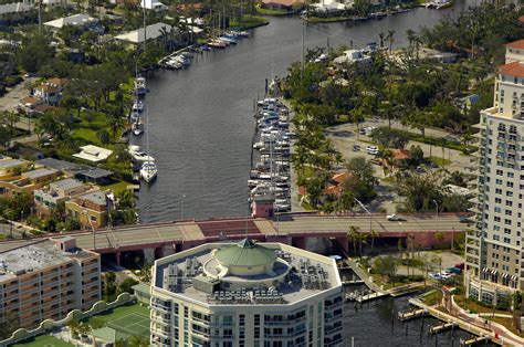 Hotels near City of Fort Lauderdale Cooleys Landing Marina, USA.