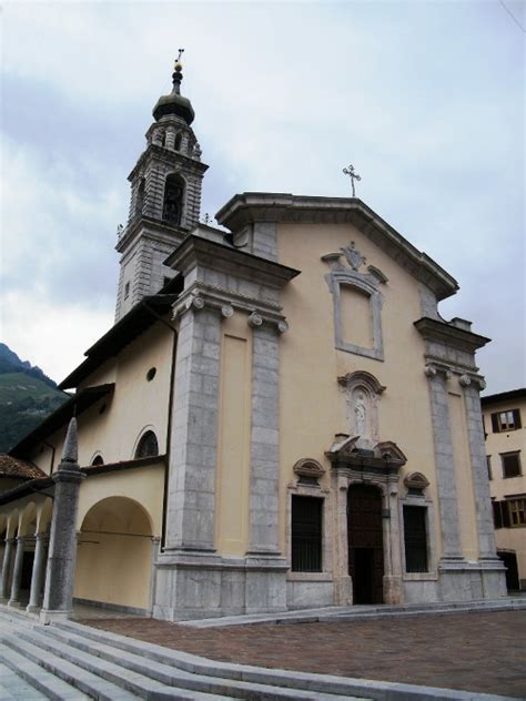 Hotels near Santuario Madonna delle Grazie, Ardesio