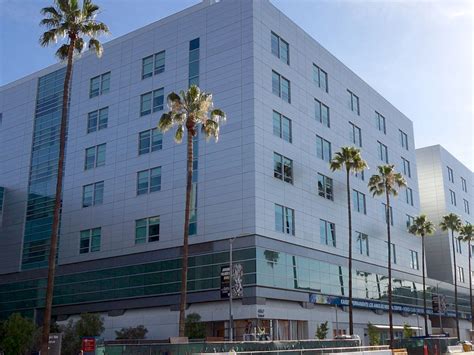 Get more information for KAISER FOUNDATION HOSPITAL MEDICAL CTR.- ... SUNSET. 4 reviews (323) 783-5580. More. Directions Advertisement. 4700 W Sunset Blvd Los Angeles, CA 90027 Hours (323) 783-5580 ... FL 4. Ford, Linda, M. Shiver, Janet Beyan. Mirhosseini, Sadaf, MD. Pediatrics. Kaiser Permanente Urgent Care. 43 reviews. Chriss-Price, Courtney .... 
