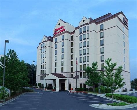 Hotels near truist park with shuttle. Preferred Hotels. Book your stay to cheer on the Braves in Atlanta! Omni Hotel at The Battery Atlanta, official hotel of the Atlanta Braves and located next to Truist Park. Now … 