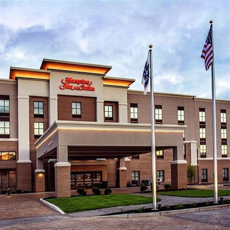 enVision Hotel & Conference Center Mansfield-Foxboro. Hotel in Mansfield. Minutes from Gillette Stadium, home to football's New England Patriots, this Mansfield, Massachusetts hotel is just off Interstate 95 and provides on-site dining options and pet-friendly guest rooms. Show more. 6.6.. 