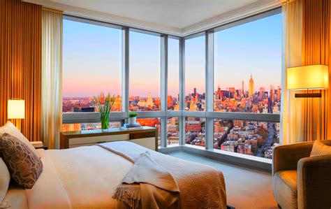 Hotels with best views nyc. 