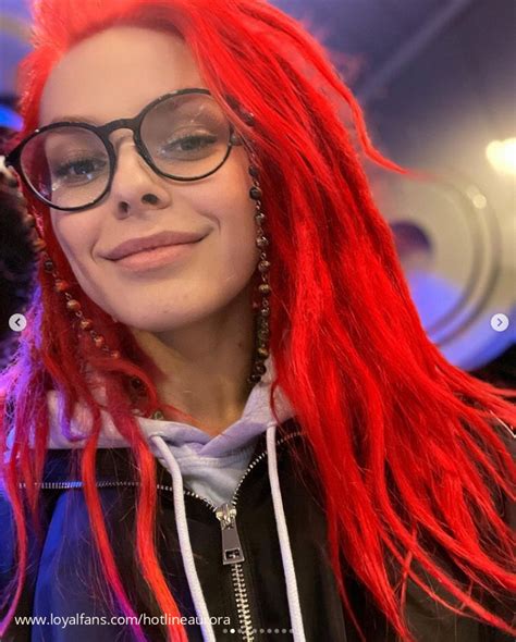 Hotline_Aurora Onlyfans Leak