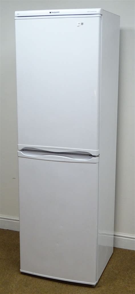 Hotpoint iced diamond fridge freezer rfa52 user manual. - Vida y hazañas del caudillo juan josé neira de velasco.