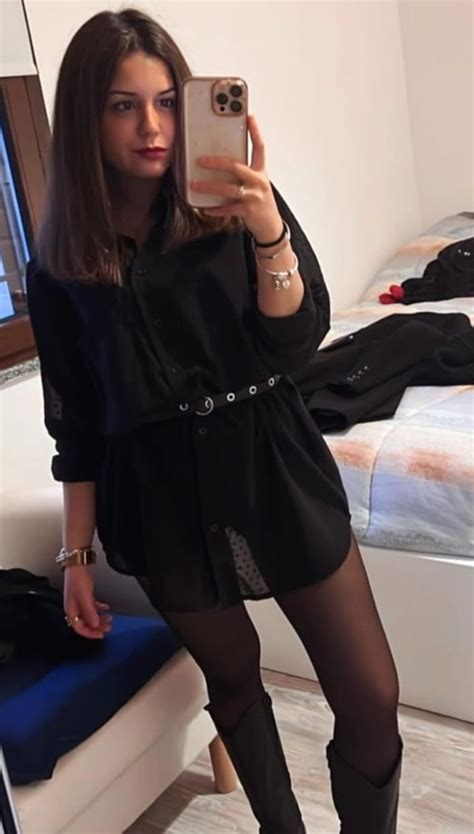 Hottie teen slut selfie. .  ...