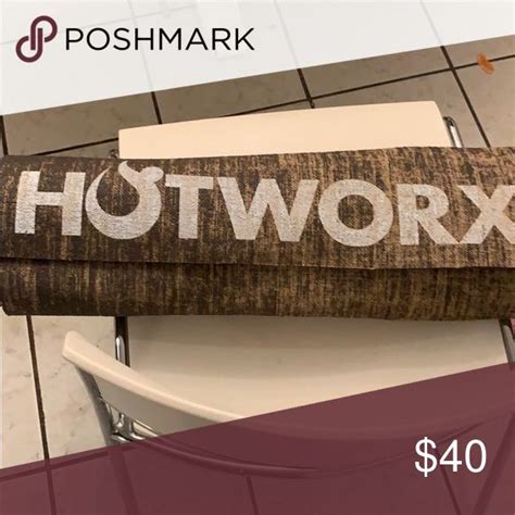 Hotworx mat. HOTWORX - Austin (N. Lamar), TX is a 24-hour infrared fitness studio & gym. Experience Hot Yoga, Pilates, Barre, Cycle, HIIT workouts & more. Get your 1st session free! HOTWORX- Austin (N. Lamar) is currently under construction and coming soon! Click "Join Now" above to become a founding member and lock in the lowest membership rates. 