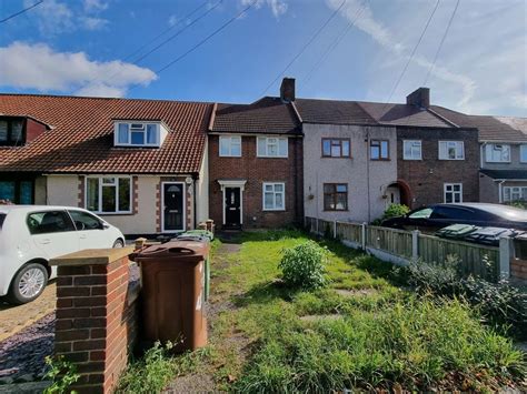 House Prices in Becontree Avenue, Dagenham, London, RM8 - Rightmove