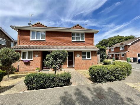 House Prices in Glovers Lane, Bexhill On Sea, East Sussex, …