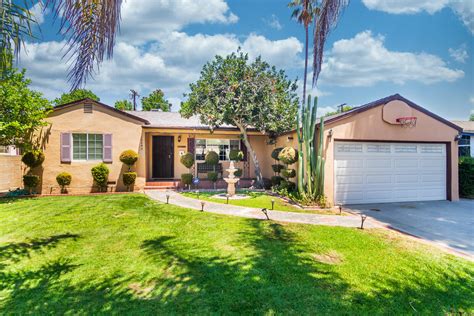 52 San Fernando CA Homes for Sale. Sort. $999,999. 4 Beds. 4 Baths. 2,645 Sq Ft. 11006 1008 Woodley Ave, San Fernando, CA 91344. This fantastic, spacious property is located in a prime area of Granda Hills and has many desired features for convenient and comfortable living. . 