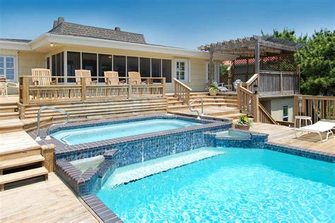 House for rent myrtle beach. Apr 22, 2024 - Entire home for $325. Don't come to View the beach, Stay on the Beach! All units are Direct Oceanfront There are 4 units total in the complex. Almost Heaven is a SUPER C... 