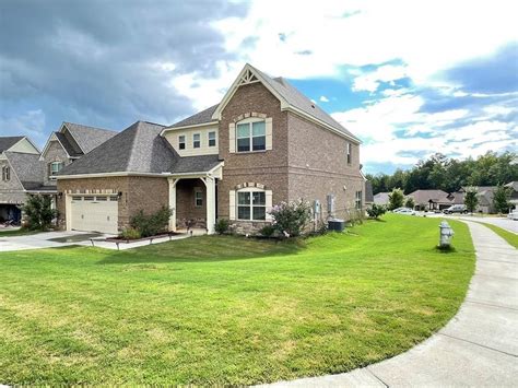 House for sale auburn. Zillow has 166 homes for sale in Auburn Crestview. View listing photos, review sales history, and use our detailed real estate filters to find the perfect place. 