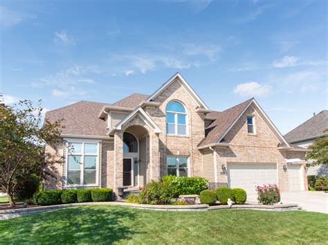 House for sale aurora. Search the most complete North Aurora, IL real estate listings for sale. Find North Aurora, IL homes for sale, real estate, apartments, condos, townhomes, mobile homes, multi-family units, farm and land lots with RE/MAX's powerful search tools. 