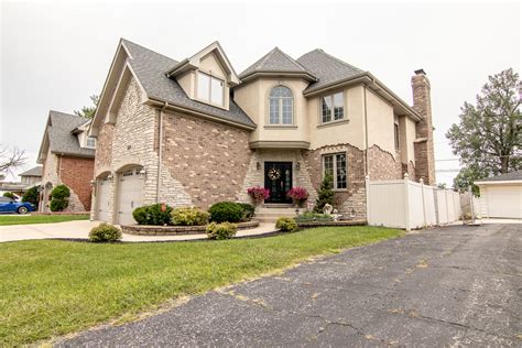 House for sale in burbank. 36 single family homes for sale in Burbank IL. View pictures of homes, review sales history, and use our detailed filters to find the perfect place. 