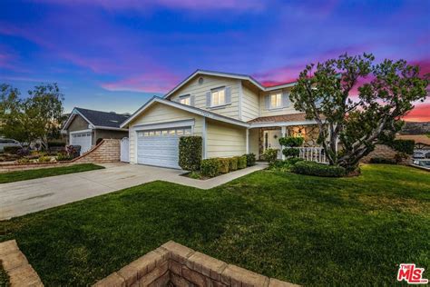 House for sale in santa clarita. For Sale. 91350. 54 single family homes for sale in 91350. View pictures of homes, review sales history, and use our detailed filters to find the perfect place. 
