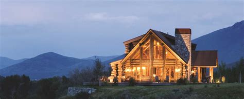 Smoky Mountain Cottage is a craftsman rusti