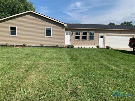 House for sale tiffin ohio. Sold on February 16, 2024. $158,500. 3 bed. 1,297 sqft. 1,272 sqft lot. 395 Autumnwood Dr. Tiffin, OH 44883. Additional Information About 60 N State Route 101 Lot 141, Tiffin, OH 44883. See 60 N ... 