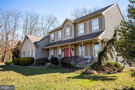 House for sale vineland nj. Don't miss the chance to personalize and make this home yours! Schedule a showing today. $250,000. 2 beds 2 baths 1,288 sq ft 0.27 acre (lot) 1136 Gershal Ave, Elmer, NJ 08318. (856) 696-2255. ABOUT THIS HOME. Ranch Style - Vineland, NJ home for sale. 