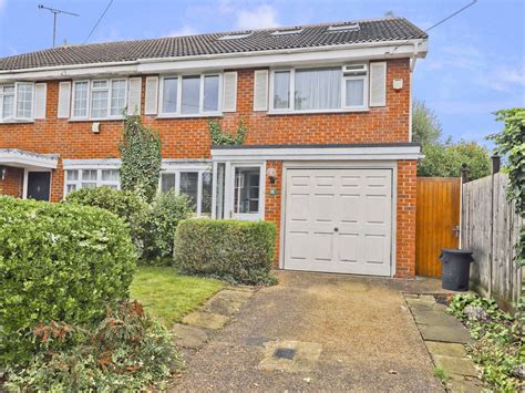 House prices in Deane Way, Ruislip HA4 - zoopla.co.uk