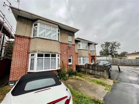 House prices in Draycott Road, Bournemouth BH10 5AR - Zoopla