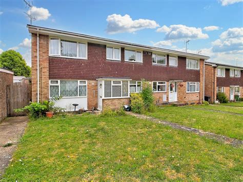 House prices in Ludlow Close, Basingstoke RG23 - Zoopla