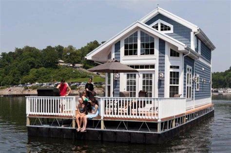 Houseboat rental cincinnati. May 4, 2024 - Houseboat for $250. Welcome to The Cove, Wilmington's most unique vacation rental community. Floating atop the Cape Fear River, and located on the North end of the D... 