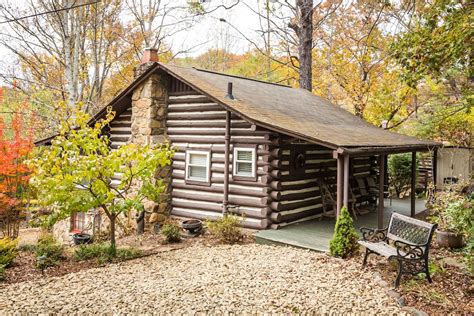 Area Guide 11 Rentals under $800 Retreat At Hunt Hill 32 Ardmion Park, Asheville, NC 28801 Videos Virtual Tour $160 - 2,085 1 Bed Dog & Cat Friendly Fitness Center Pool Dishwasher Clubhouse Maintenance on site Disposal Heat (828) 519-5787 Email Baird Cove Apartments 200 Baird Cove Rd, Asheville, NC 28804 $689 1 Bed (828) 484-4799 Email. 