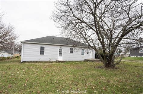 Murfreesboro House for Rent. Find your place in the world at Byrnwood, a well-maintained, professionally managed manufactured home community. Right now, we are offering a 1970 model year, 780 sq. ft., 2 bed/1 bath home for only $1,225.00 per month, including site fees!.
