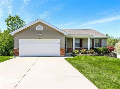 Houses for rent in fenton mo. 2 Bedroom Houses For Rent in Fenton, MO - 10 Homes | Trulia. Fenton, MO 2 Bedroom Single Family Homes For Rent. Sort: Just For You. 10 rentals. PET FRIENDLY. $1,745/mo. 3bd. 1ba. 1,700 sqft. 20 Robin Ln, Fenton, MO 63026. Check Availability. PET FRIENDLY. $2,015/mo. 3bd. 1ba. 864 sqft. 2019 Florianus Ct, Fenton, MO 63026. Check Availability. 