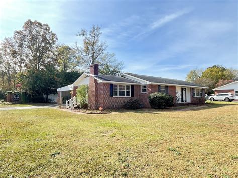 Houses for rent in florence sc under $700 a month. 